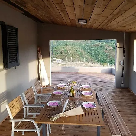 Entre Et Montagne, En Plein Maquis * Vallecalle